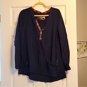 Navy Altar’d StareTee! Adorable Artistic Trim Embroidery & Coordinated Ribbon